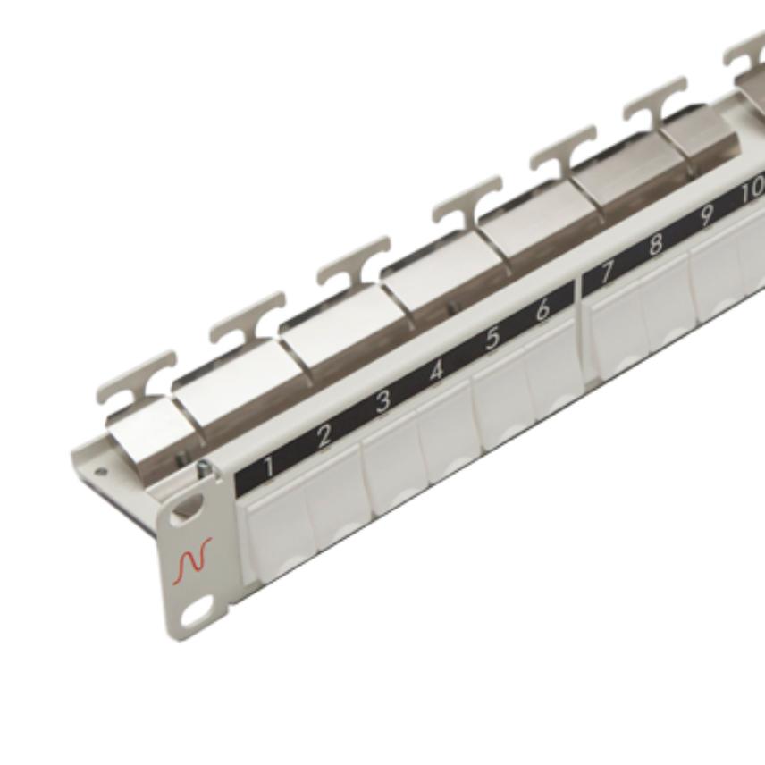 Patch Panel 24 Snap-In Fixed White