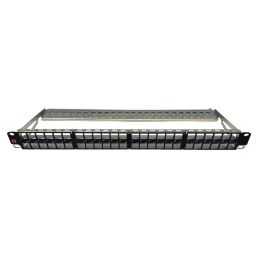 LM Patch Panel 48 ULTIM 1U Black